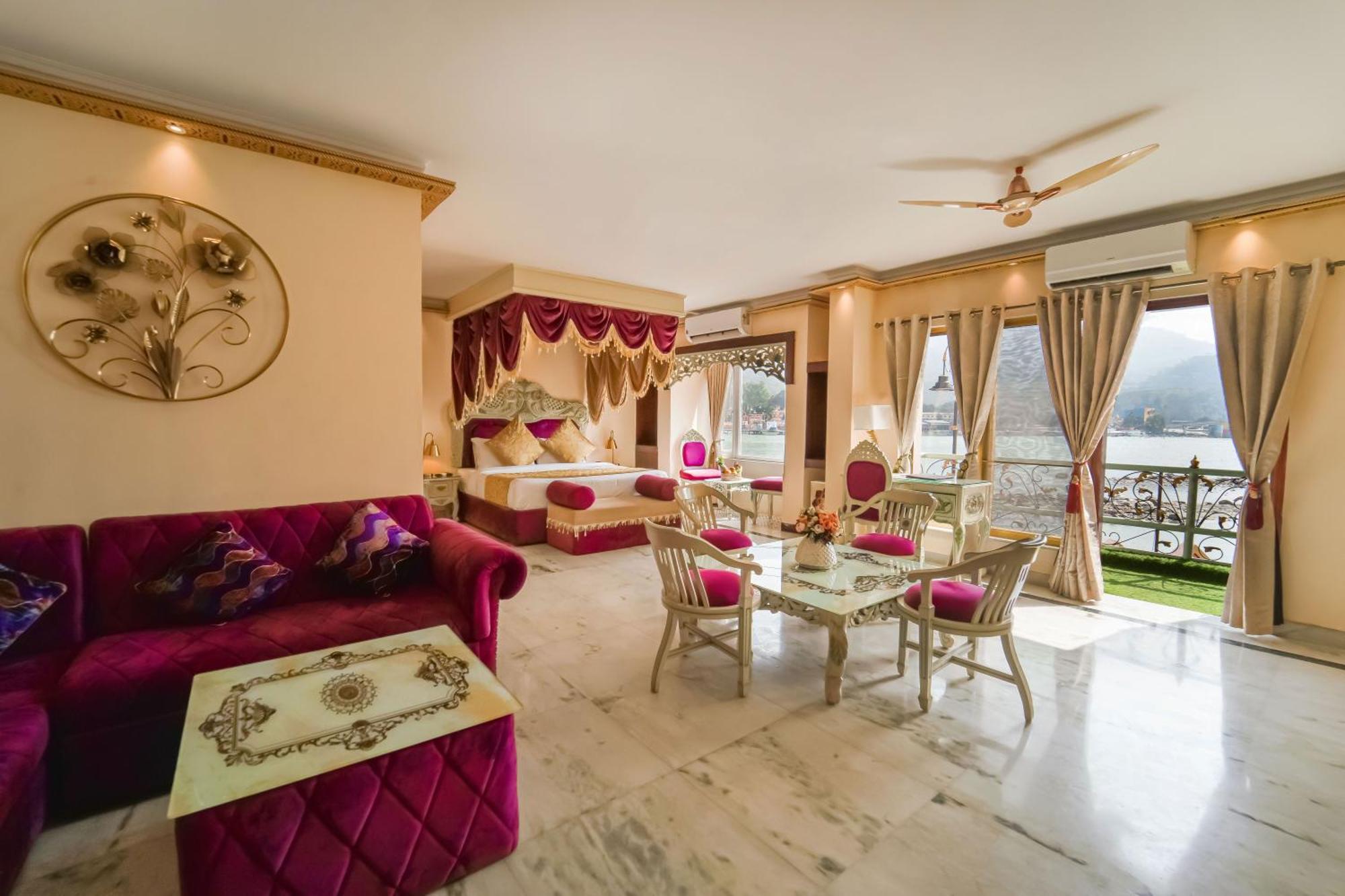 The Neeraj Ganga Heritage Palace Rishīkesh Eksteriør billede