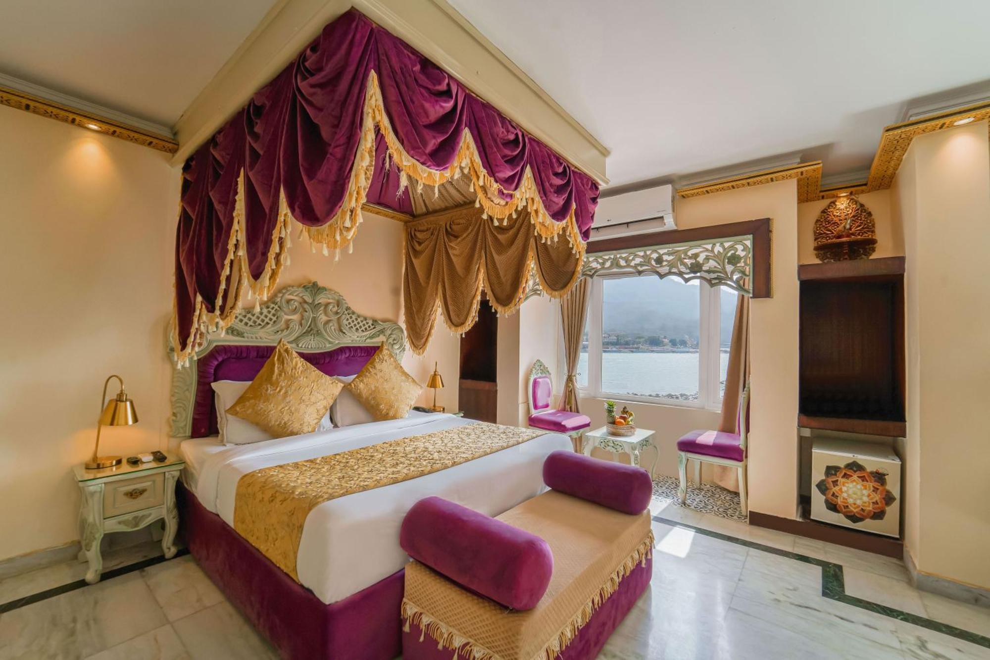 The Neeraj Ganga Heritage Palace Rishīkesh Eksteriør billede