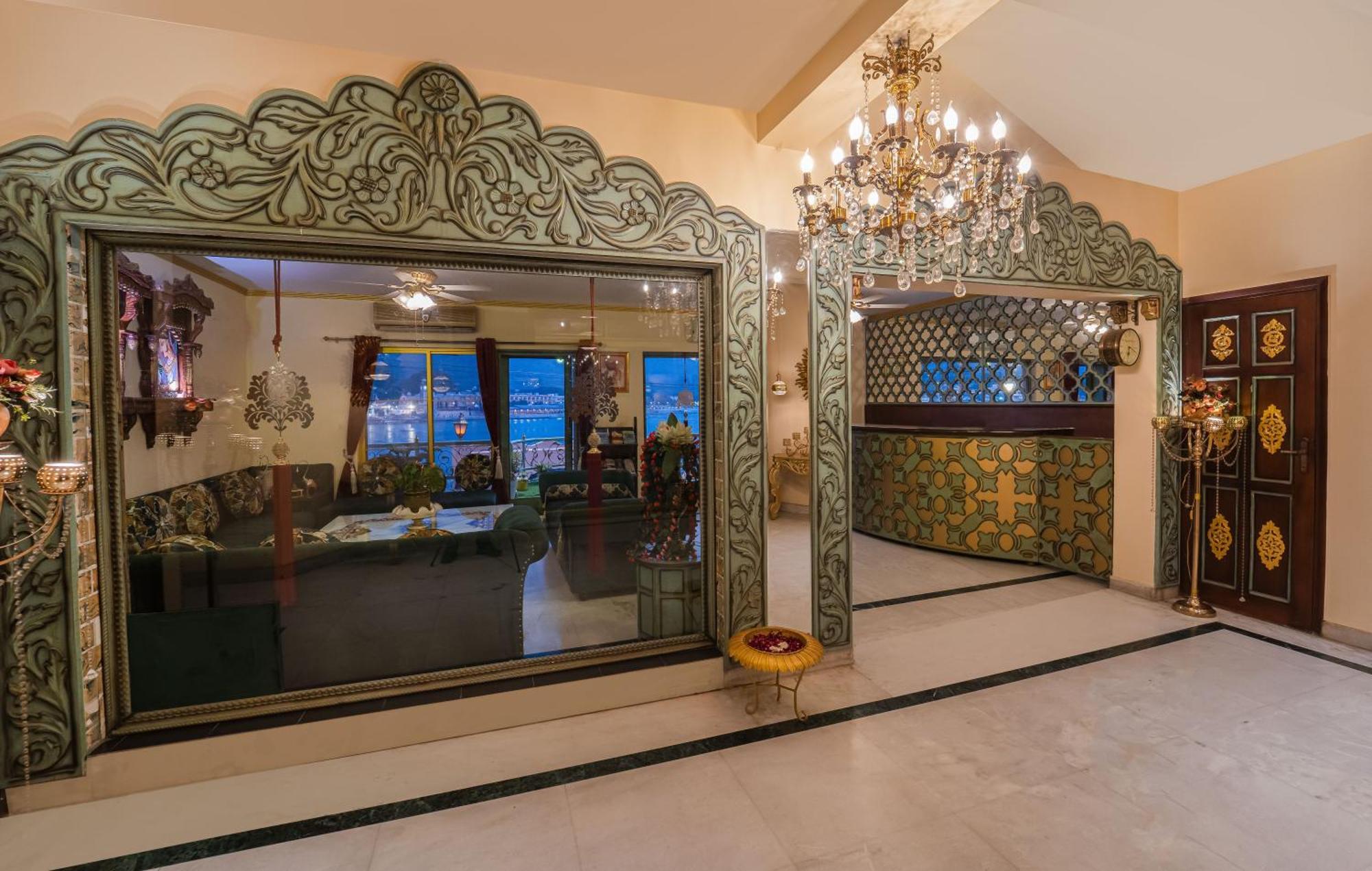 The Neeraj Ganga Heritage Palace Rishīkesh Eksteriør billede