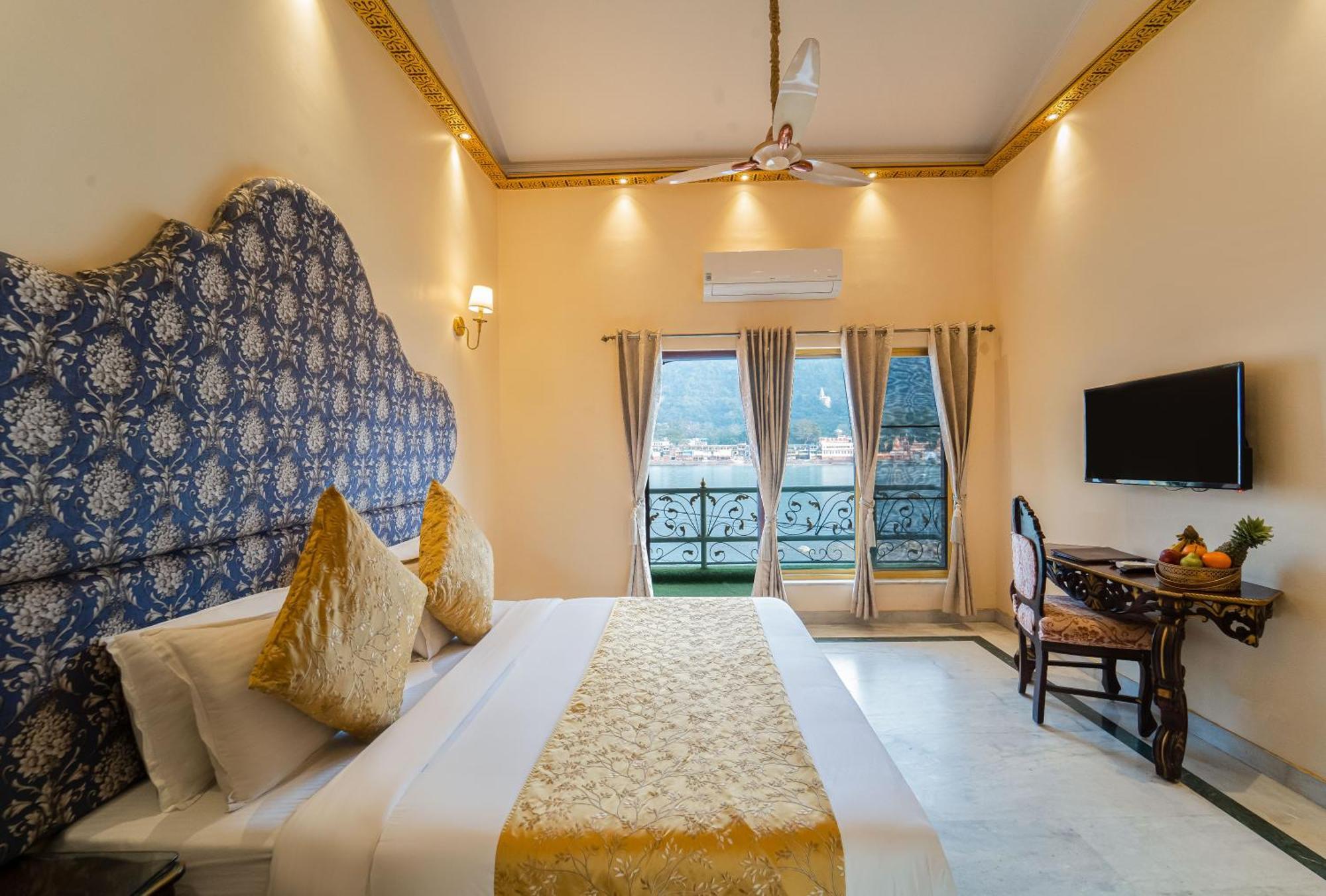 The Neeraj Ganga Heritage Palace Rishīkesh Eksteriør billede