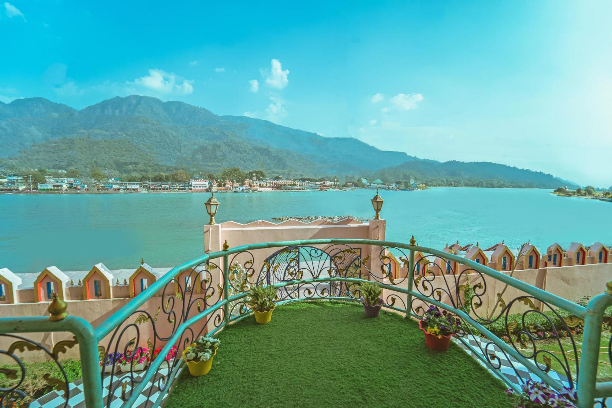 The Neeraj Ganga Heritage Palace Rishīkesh Eksteriør billede